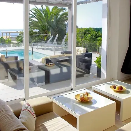 빌라 De La Brisa - Four Bedroom Sleeps 10 With Spectacular Sea Views 손 보우
